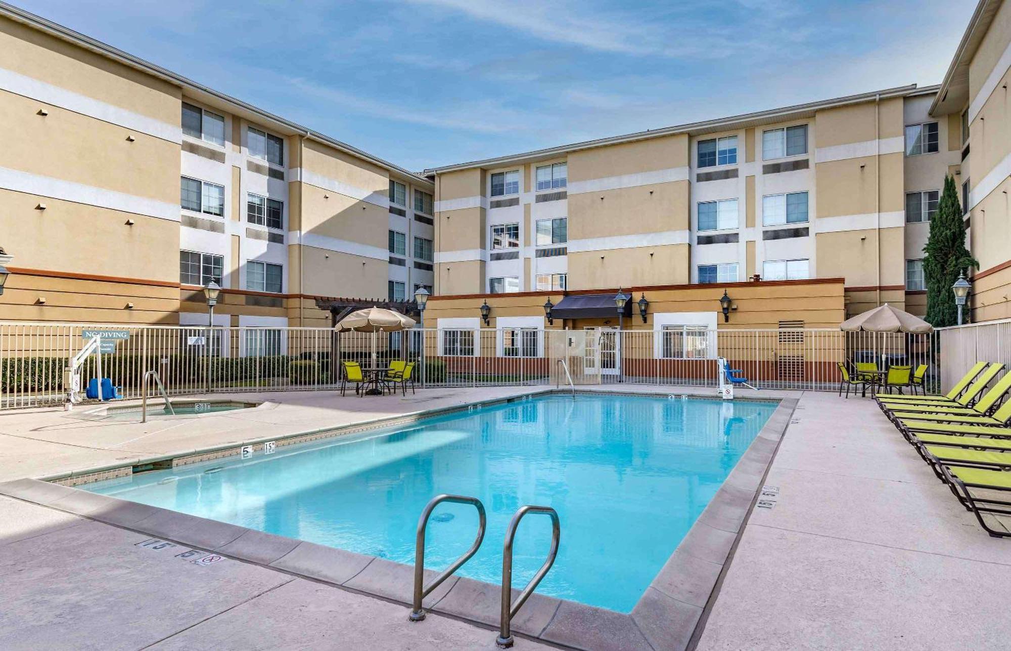 Extended Stay America Premier Suites - San Jose - Airport Exterior photo